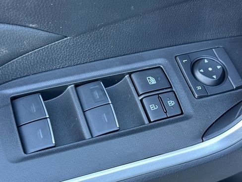 New 2025 Toyota RAV4 XLE image 13