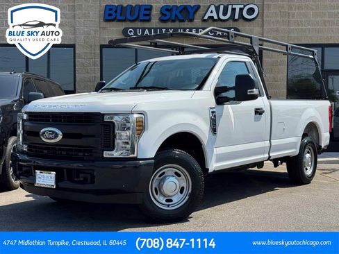 Used 2018 Ford F250 XL w/ Power Equipment Group RWD image 1