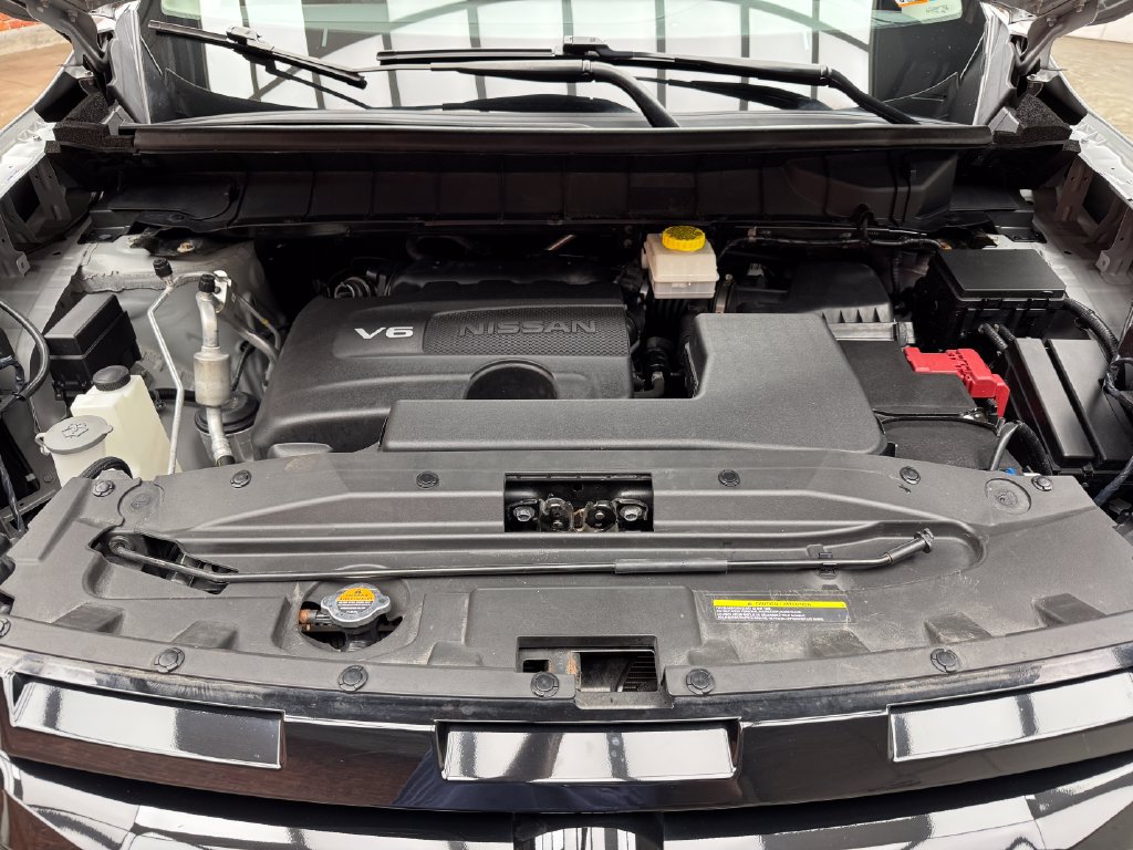 Used 2024 Nissan Pathfinder SL AWD/4WD image 30