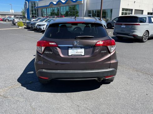 Used 2022 Honda HR-V EX image 4