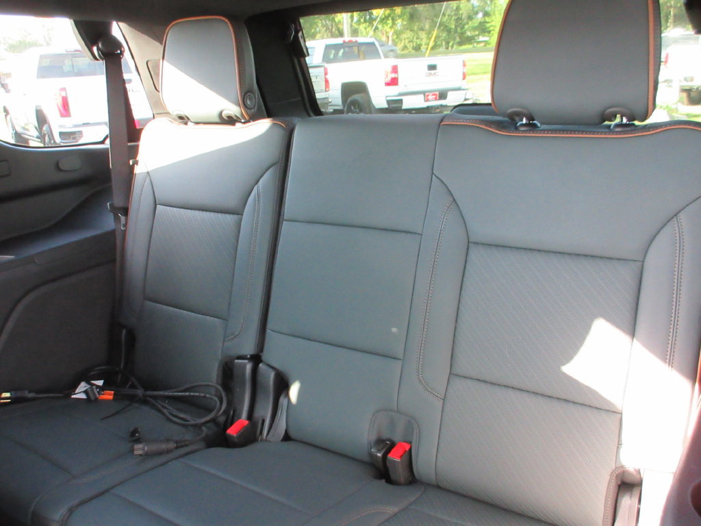 Certified 2026 GMC Yukon AT4 w/ AT4 Premium Plus Package AWD/4WD image 27