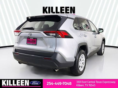 Used 2024 Toyota RAV4 LE image 8