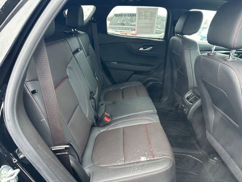 Certified 2024 Chevrolet Blazer RS w/ Driver Confidence II Package image 28