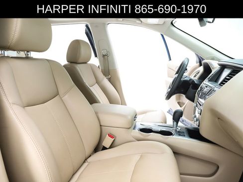 Used 2017 Nissan Pathfinder SL w/ SL Premium Package FWD image 36