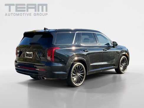 Used 2024 Hyundai Palisade Calligraphy image 7