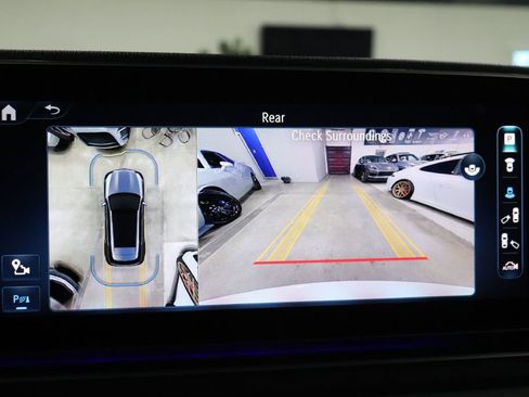 Used 2024 Mercedes-Benz GLE 450e 4MATIC image 35