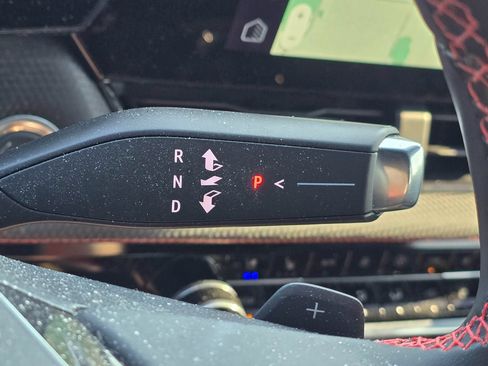 Used 2025 Chevrolet Equinox RS w/ Safety and Technology Package FWD image 21