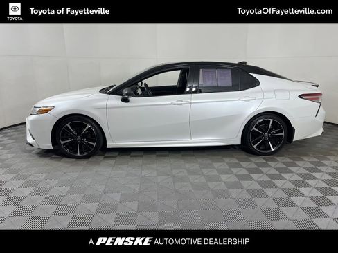 Used 2018 Toyota Camry XSE w/ Driver Assist Package image 2