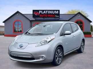 Used 2016 Nissan Leaf SV w/ Premium Package FWD video 3