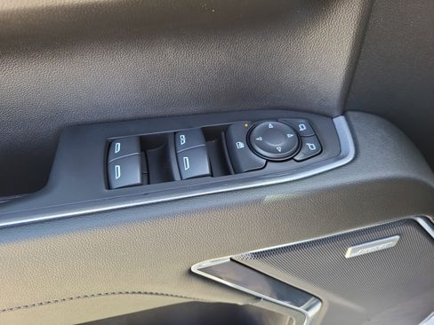 Used 2024 Chevrolet Silverado 1500 LT Trail Boss w/ Convenience Package II image 16