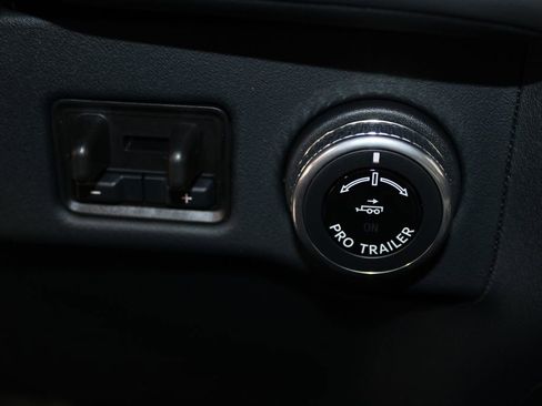 New 2025 Lincoln Navigator Reserve w/ Jet Appearance Package image 47