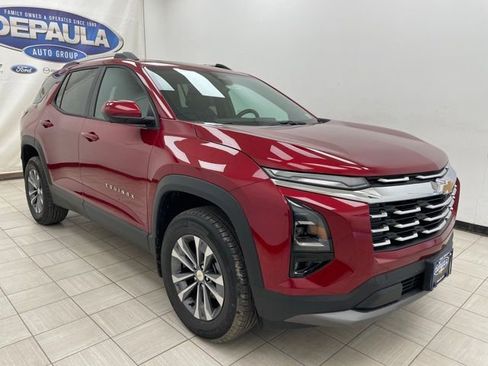 New 2026 Chevrolet Equinox LT w/ Convenience Package II AWD/4WD image 1