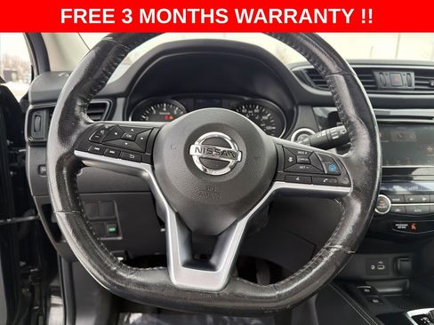 Used 2019 Nissan Rogue Sport SL w/ Premium Package image 15