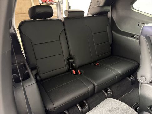 New 2026 Buick Enclave Sport Touring w/ Power Package image 25