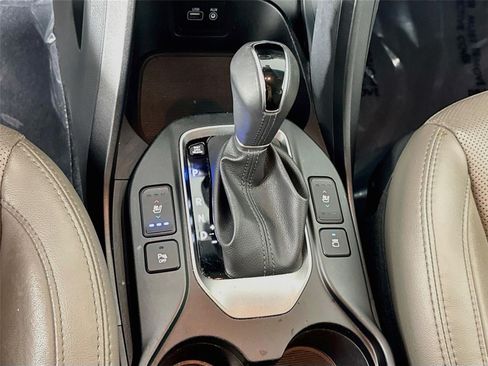 Used 2018 Hyundai Santa Fe Sport FWD image 19