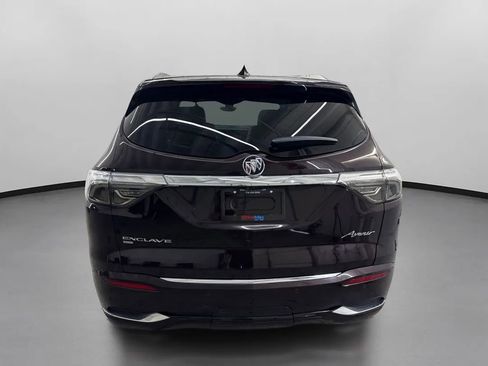 Used 2022 Buick Enclave Avenir w/ Avenir Technology Package AWD/4WD image 8