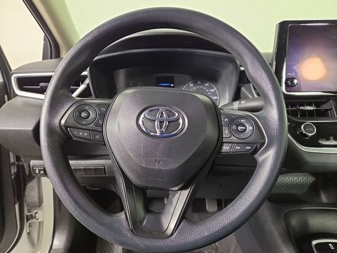 Used 2024 Toyota Corolla LE FWD image 21