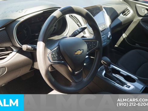 Used 2023 Chevrolet Malibu LT FWD image 6