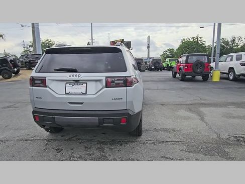 New 2026 Jeep Cherokee Laredo AWD/4WD image 31