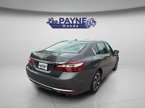 Used 2017 Honda Accord EX-L image 8