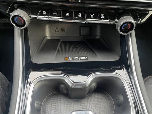 New 2026 Chevrolet Traverse Z71 w/ Driver Confidence Package image 20