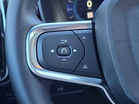 Certified 2023 Volvo C40 P8 Recharge Ultimate image 30