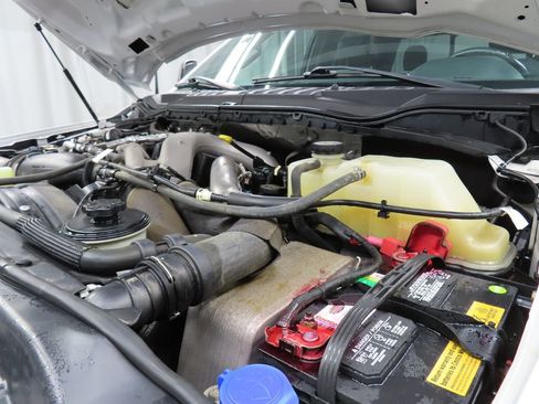 Used 2022 Ford F350 Lariat w/ Tremor Off-Road Package image 25