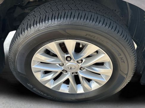 Used 2019 Lexus GX 460 Premium AWD/4WD image 10