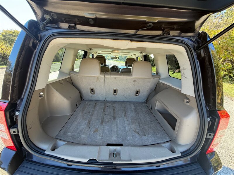 Used 2014 Jeep Patriot High Altitude FWD image 13