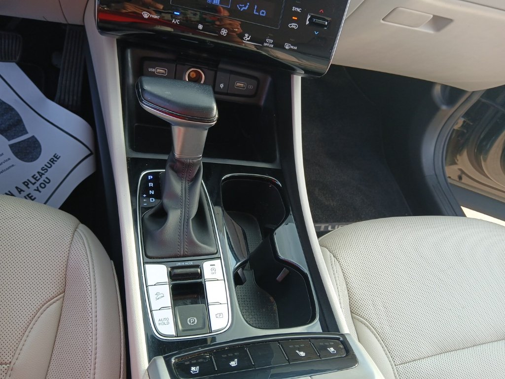 Used 2022 Hyundai Tucson SEL w/ Convenience + Premium Package FWD image 16