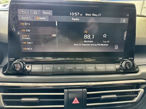 Used 2021 Kia Seltos SX w/ SX Sunroof Package AWD/4WD image 12