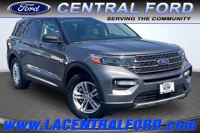 Certified 2023 Ford Explorer XLT w/ Equipment Group 202A RWD image 1