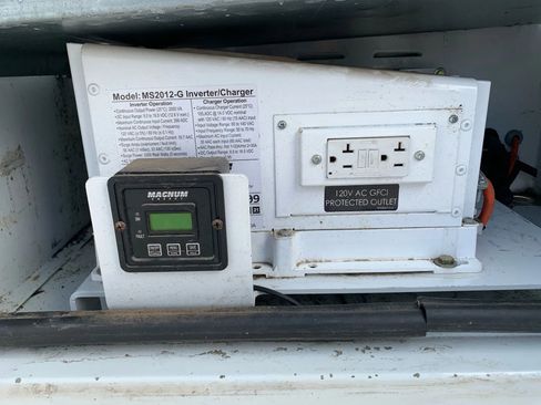 Used 2019 Ford F550 2WD Regular Cab Super Duty image 29