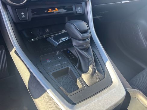 New 2025 Toyota RAV4 LE image 16