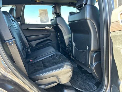 Used 2015 Jeep Grand Cherokee Altitude image 28