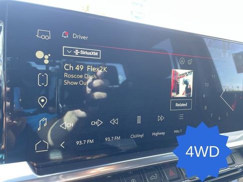 Used 2023 GMC Sierra 1500 SLE image 13