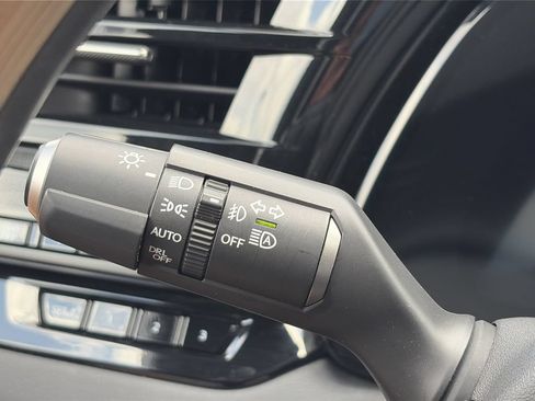 Used 2023 Lexus RX 350 Premium w/ Accessory Package AWD/4WD image 12