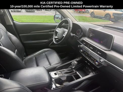 Certified 2022 Kia Telluride S image 15