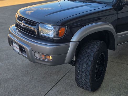 Used 2001 Toyota 4Runner Limited AWD/4WD image 39