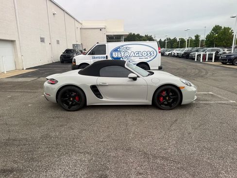Used 2018 Porsche 718 Boxster S RWD image 6