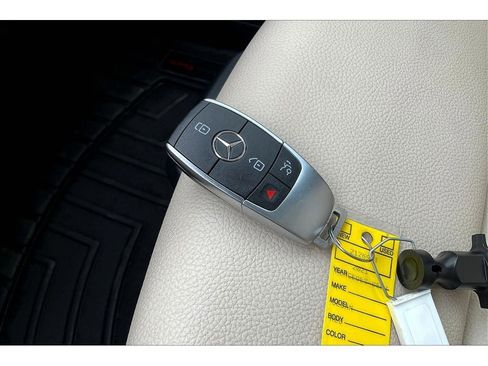 Used 2021 Mercedes-Benz A 220 4MATIC image 13