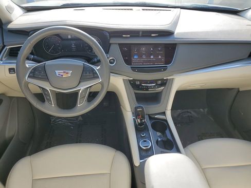 Used 2023 Cadillac XT5 Premium Luxury w/ LPO, Floor Liner Package FWD image 17