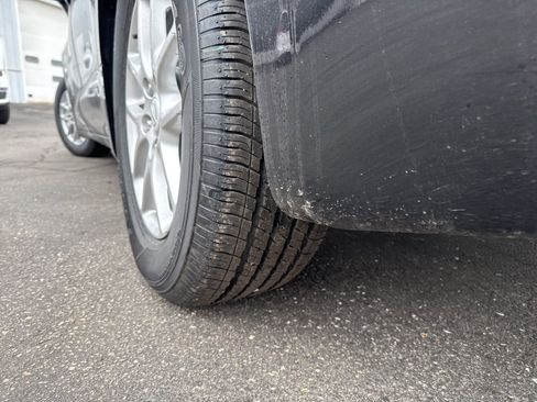 New 2026 Chrysler Voyager LX image 10