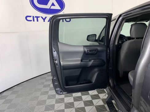 Used 2016 Toyota Tacoma SR RWD image 26