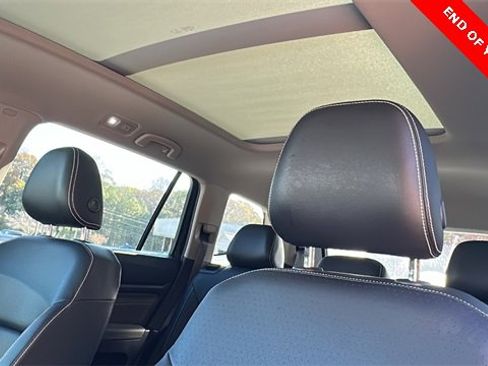 Used 2023 Volkswagen Atlas SEL image 31