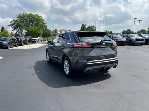 Certified 2022 Ford Edge Titanium w/ Equipment Group 301A AWD/4WD image 9