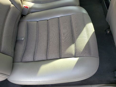 Used 2004 HUMMER H2 image 37