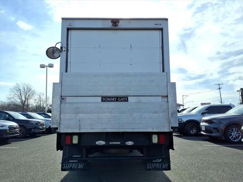 Used 2020 Chevrolet Express 3500 image 11