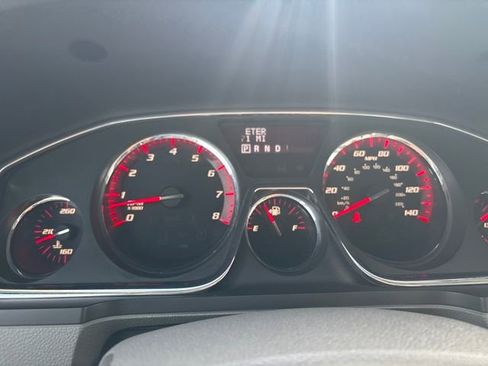 Used 2017 GMC Acadia Limited SLT image 18