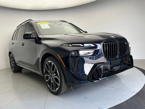 Used 2026 BMW X7 M60i AWD/4WD image 2